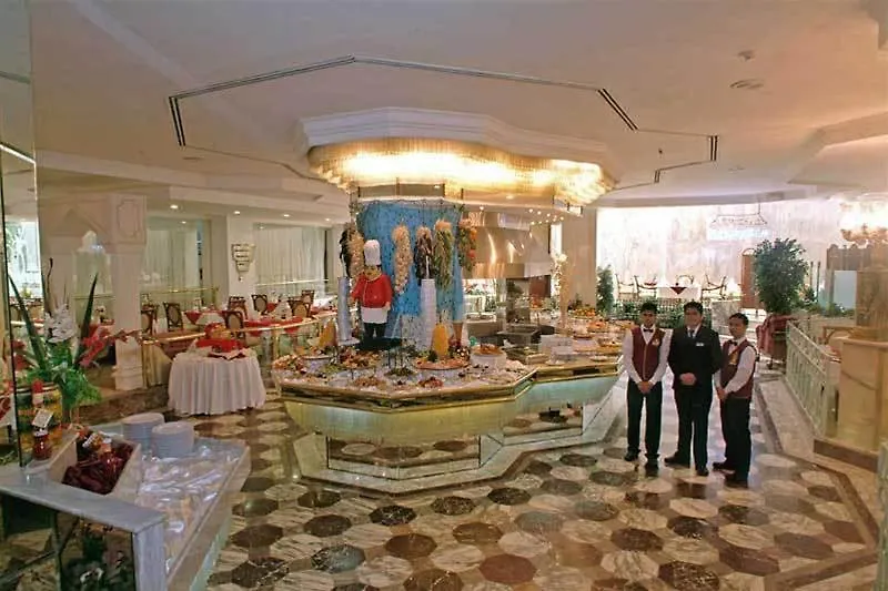 Casablanca Grand Hotel Jiddah 5*,